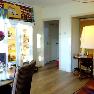 Bed & Breakfast Missortelia, Amsterdam